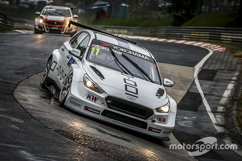 WTCR Nürburgring: Thed Björk gewinnt zweites Qualifying