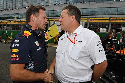 Horner, McLaren'ın Mercedes motoruna geçeceğini düşünmüyor