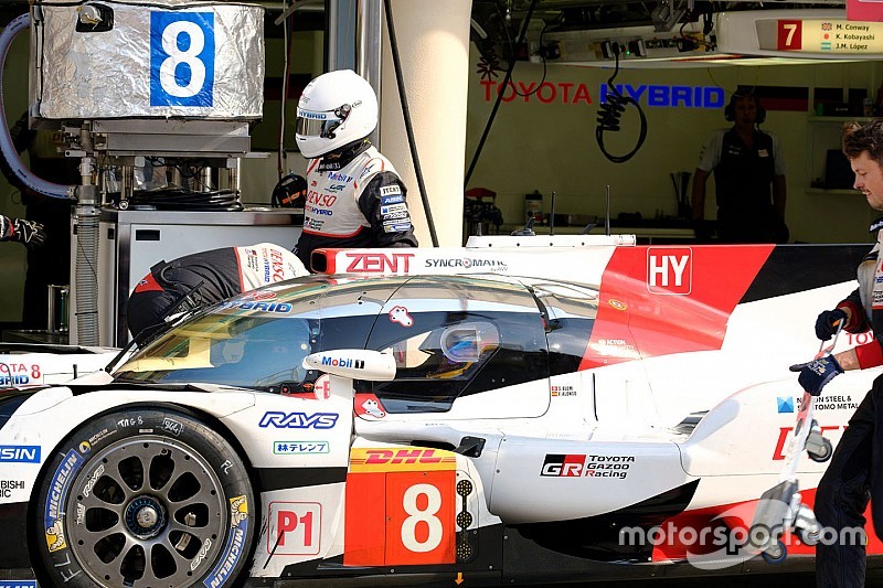 Відео: Алонсо випробував Toyota TS050 HYBRID