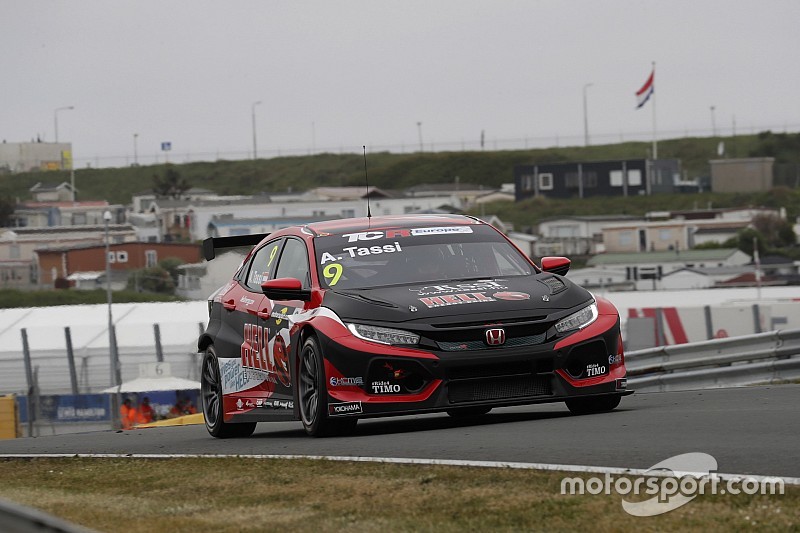 Megvan Tassi első dobogója a TCR-Europe-ban