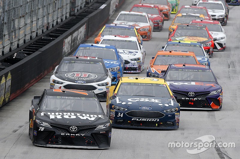 La sanción en pits arruinó las esperanzas de Truex Jr