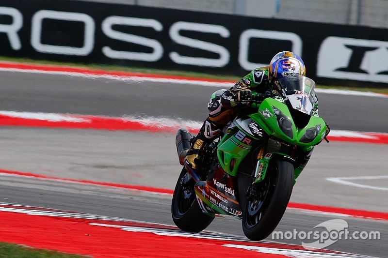Misano, Libere 2: Sofuoglu torna in vetta. Caricasulo a un soffio