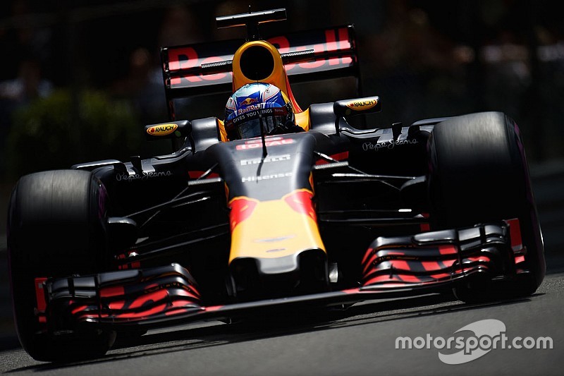 Росберг: За такого темпу Red Bull буде на поулі
