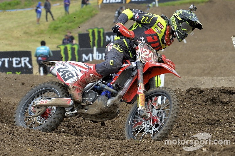 Tim Gajser firma la sesta vittoria in Gran Bretagna