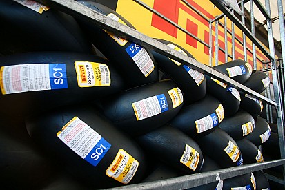 Superbike: Pirelli propone tre nuove soluzioni di sviluppo per affrontare Brno