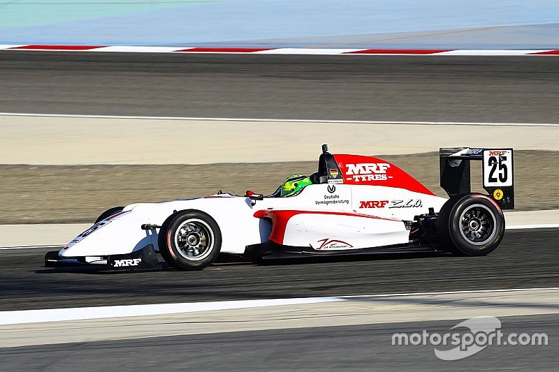 Mick Schumacher besiegt seinen Formel-4-Rivalen