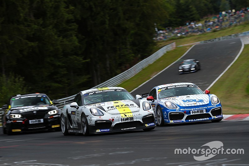 DTM-Piloten Antonio Felix da Costa und Daniel Juncadella mit VLN-Premiere