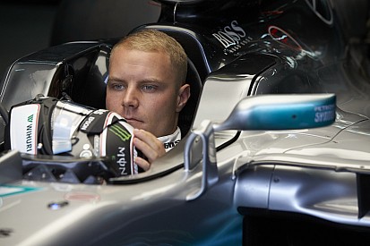 A Mercedes elkezdett aggódni Bottas teljesítménye miatt