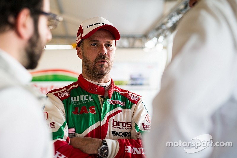 Tiago Monteiro a quitté l'hôpital
