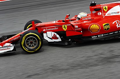 Гран Прі Малайзії: Феттель виграв другу практику, Mercedes у затінку