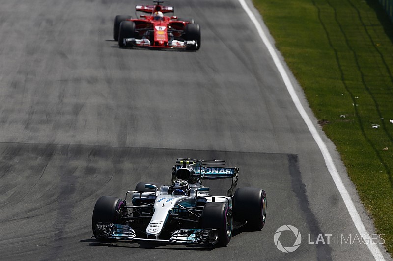 Мотор Mercedes потужніший за Ferrari у кваліфікації - Боттас