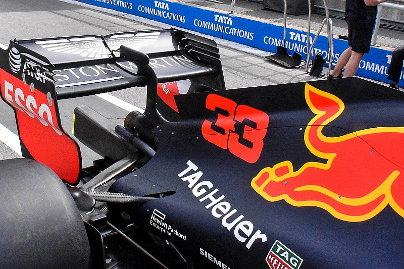 Red Bull: sulla RB14 viene riproposta l'ala posteriore che si era vista a Baku