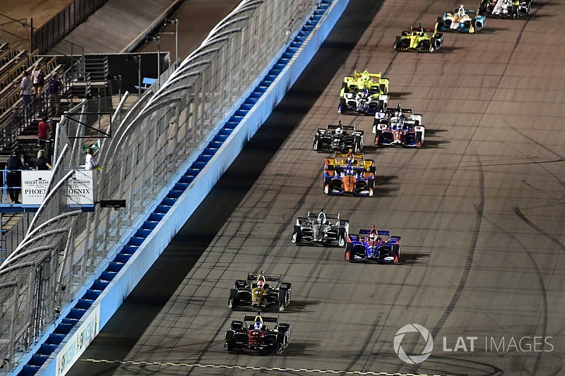 Complace a Firestone su victoria 500 en IndyCar