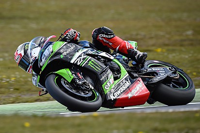 Rea domina los libres del WorldSBK en Assen