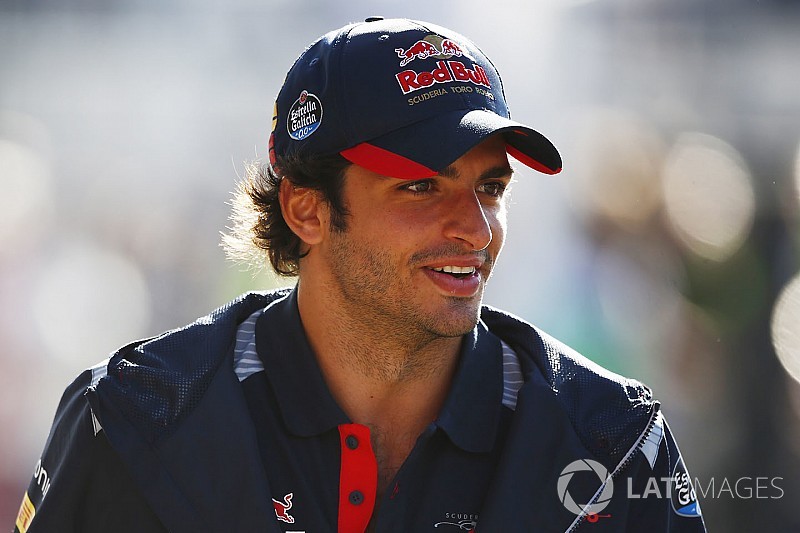 Sainz ne se sent pas prisonnier de ses liens avec Red Bull