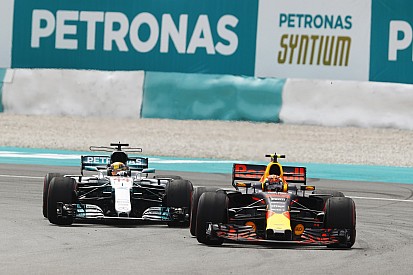 Verstappen ráhúzta Hamiltonra, mert tudta, semmit sem fog tenni ellene