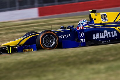Silverstone F2: Latifi ilk galibiyetine ulaştı