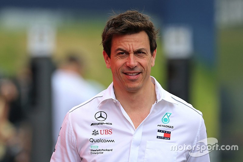 Вольф: У Force India много потенциальных покупателей с толстыми кошельками