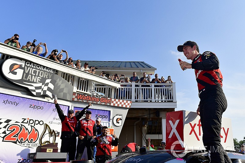 Logano wins as Keselowski spins in Xfinity Series thriller at WGI