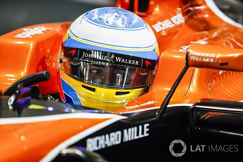 F1 2017 in Singapur: Alonso trauert möglichem Sieg nach