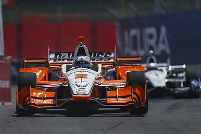 Newgarden manda en el warm-up en Toronto