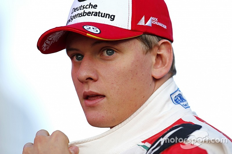 Filho de Schumacher fica na F3 Europeia pela equipe Prema