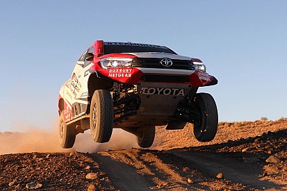 Rallye Dakar 2018: Toyota geht mit völlig neuem Hilux an den Start