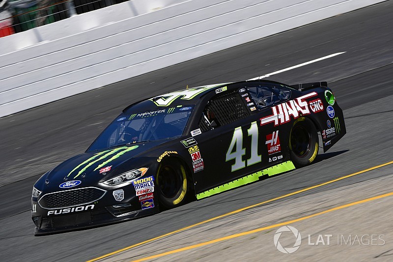 Kurt Busch tops Martin Truex Jr. for New Hampshire pole