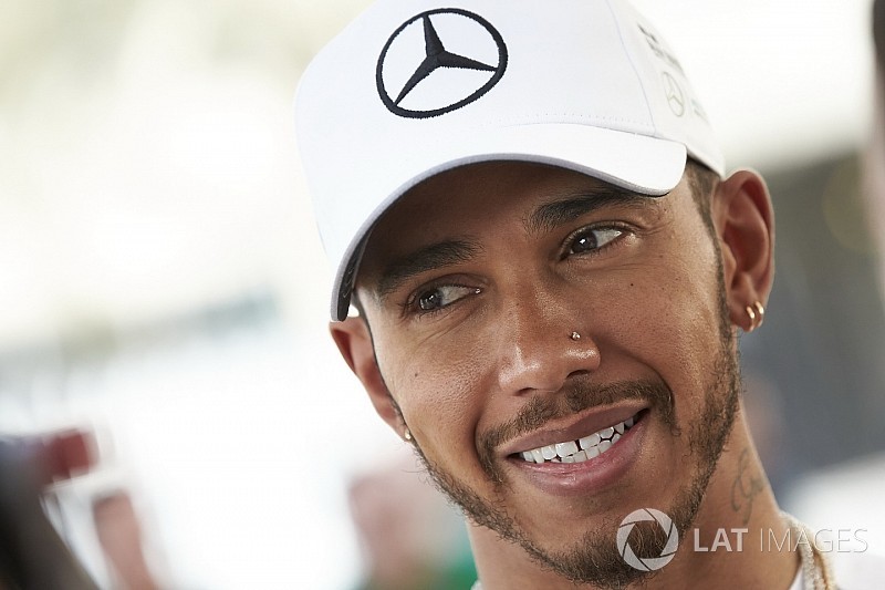 ハミルトン、今季最優秀ドライバーに選出:Autosport Awards