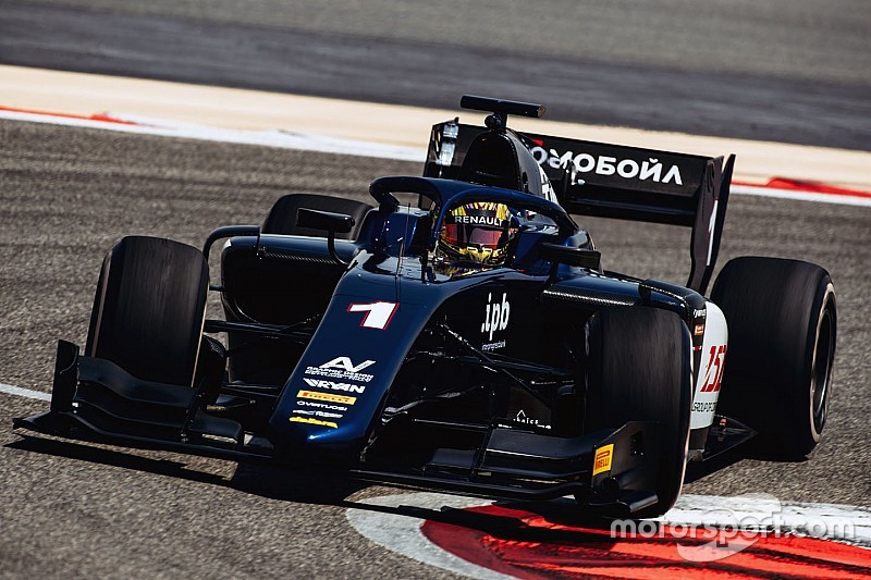 Markelov ganó en la carrera sprint de F2