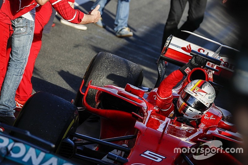 Rosberg se une a felicitaciones para Vettel en redes sociales