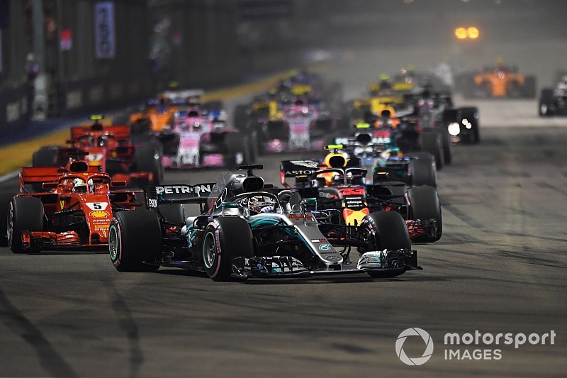 Grand Prix Singapur 2018: Hamilton lässt Vettel keine Chance!