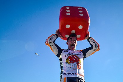Agostini: “Márquez puede ganar más títulos que yo”
