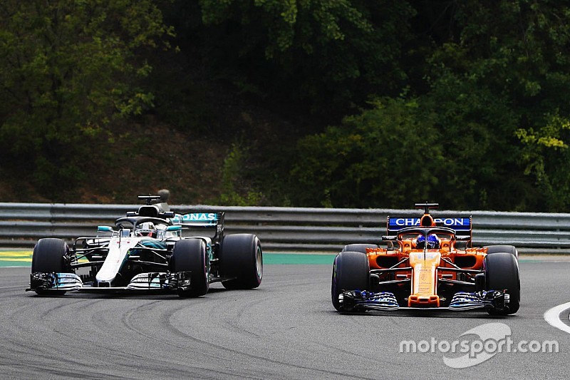 Solo Hamilton supera a Alonso en 2018 según los analistas de la F1