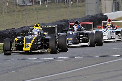 Robinson returns to F4 US with Momentum