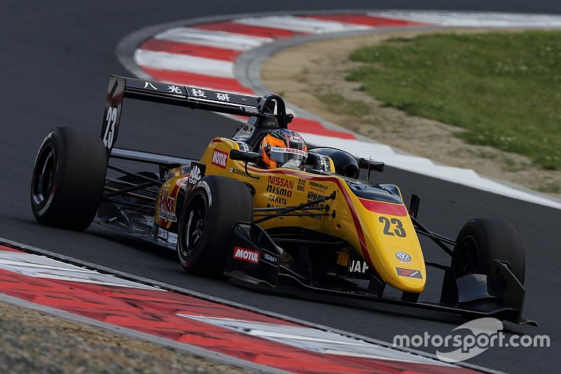 【全日本F3】第8戦岡山:高星明誠が今季6勝目。パロウはペナルティ