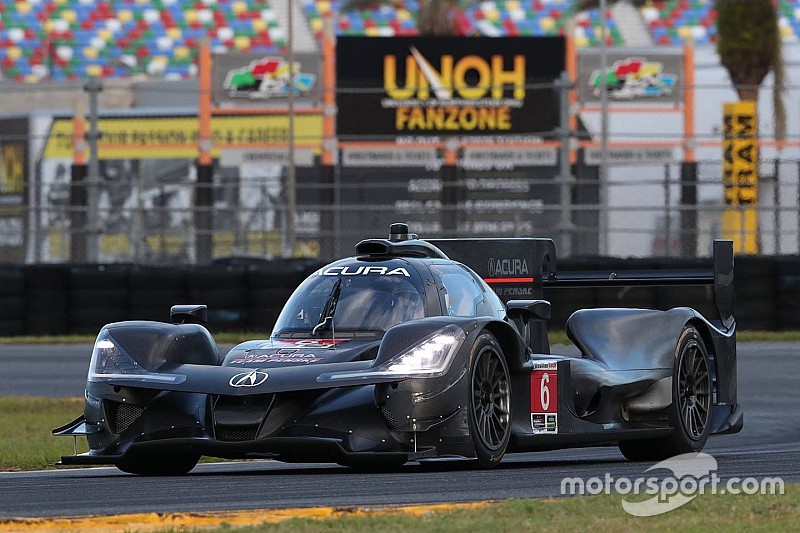 Acura-Testfahrten in Daytona: Montoya und Castroneves als Schüler