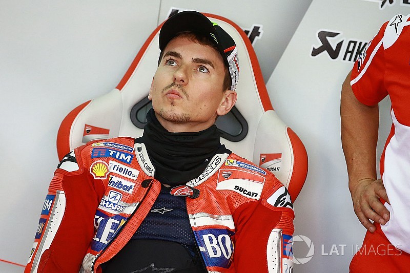 Lorenzo elogia parceiro Dovizioso por ano “inacreditável”