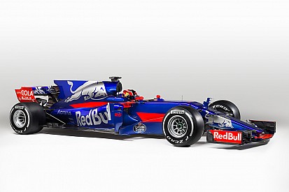 Toro Rosso показала STR12: у нее новая раскраска