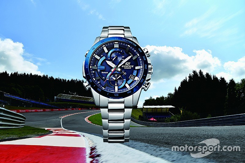 A closer look: Casio's Edifice EQB900