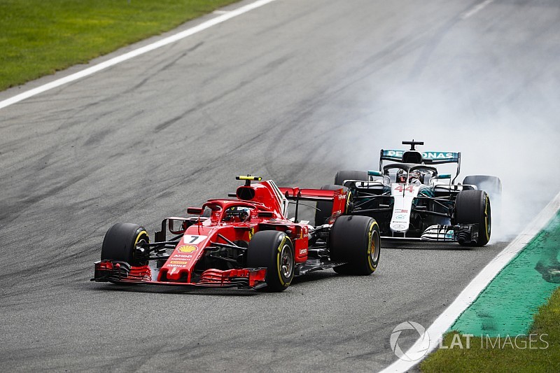 Wolff: Singapur kağıt üstünde Ferrari'ye uymalı