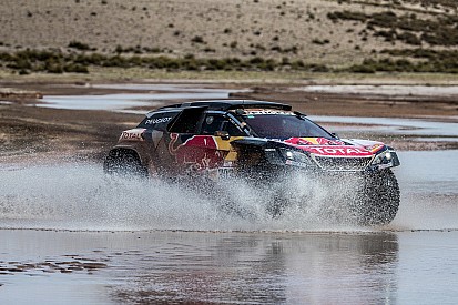 VIDEO: La etapa 8 del Rally Dakar para autos y motos