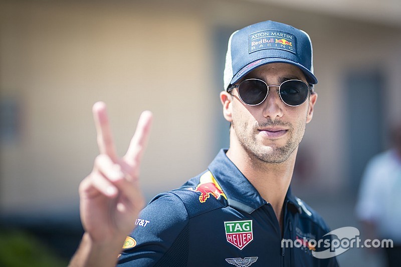 Ріккардо: Сподіваюсь обігнати Ferrari на старті