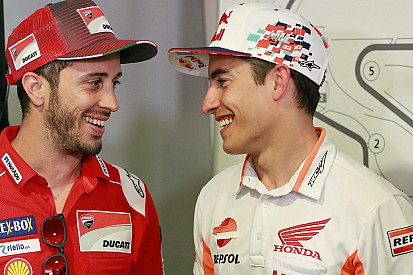 Dovizioso: "Tra due anni tutti proveranno a prendere Marquez, la Ducati sarebbe stupida a non farlo"