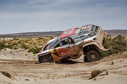 Peugeot todavía no se decanta por Sainz