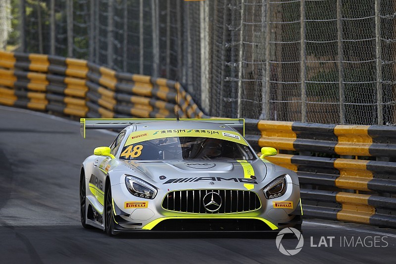 Macau GT: Mortara wins after crash decimates field
