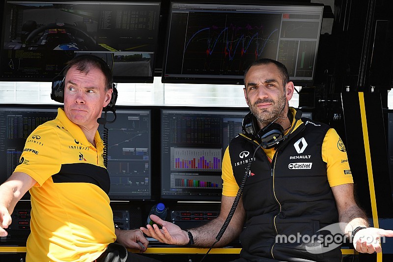 A Renault versenyzői mind a fejlesztett erőforrással mennek Kanadában