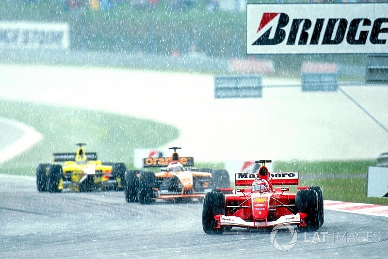 F1 disponibiliza GP da Malásia de 2001 em site oficial