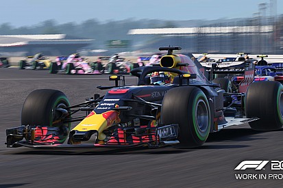 F1 2018: egy esős futam a játékban Suzukában