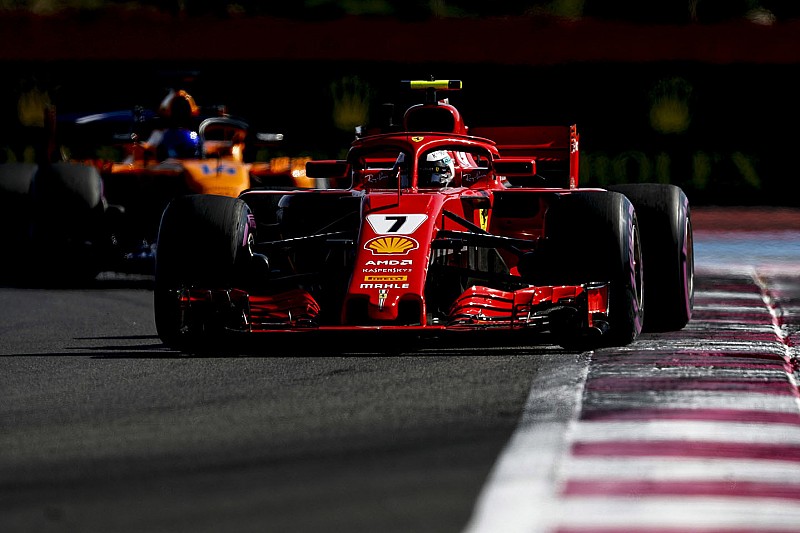 Ferrari ve Haas, gece çalışma yasağını deldi